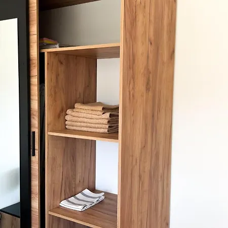 Sosnowa Bezplatny Parking Διαμέρισμα