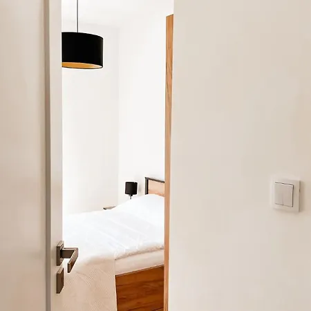 Sosnowa Bezplatny Parking * Mińsk Mazowiecki