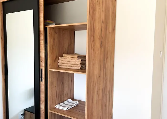 Sosnowa Bezplatny Parking アパート